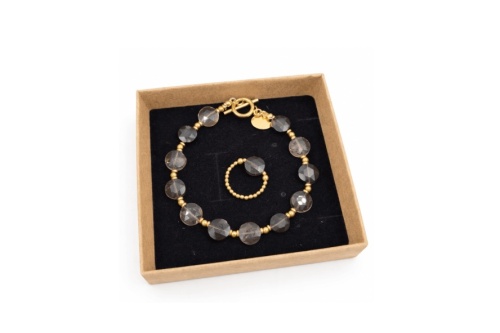 zestaw-bizuterii-z-grafitowymi-kamieniami