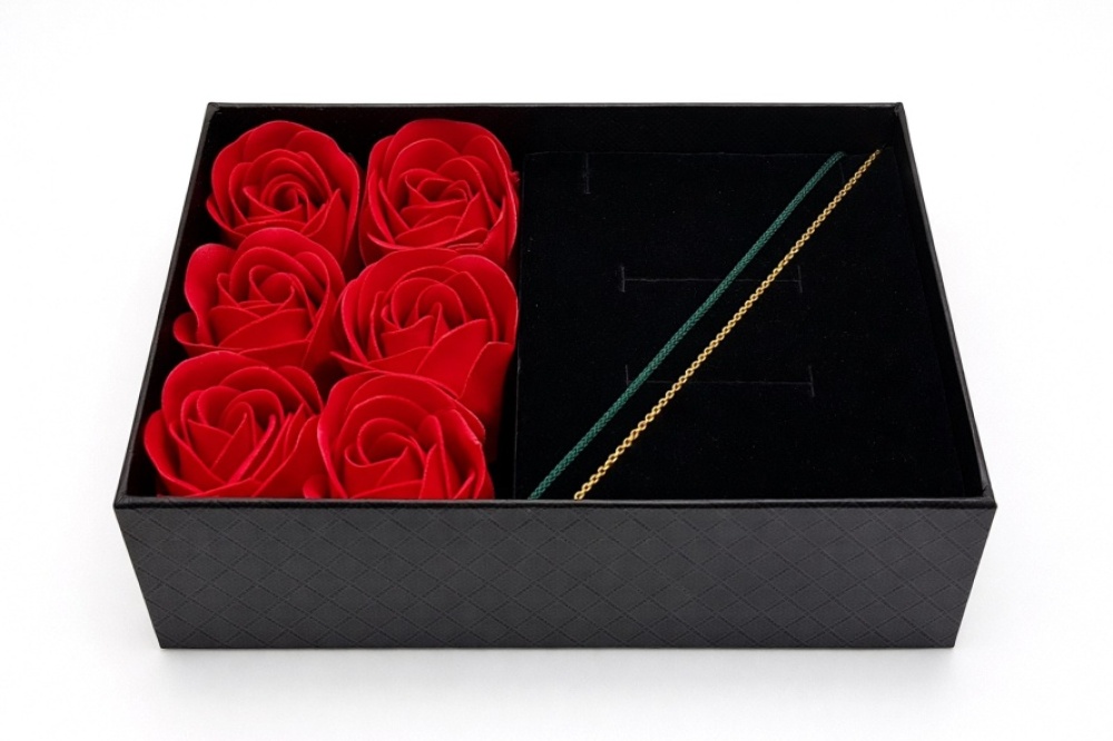 bransoletka_box_1600x1200_progressive