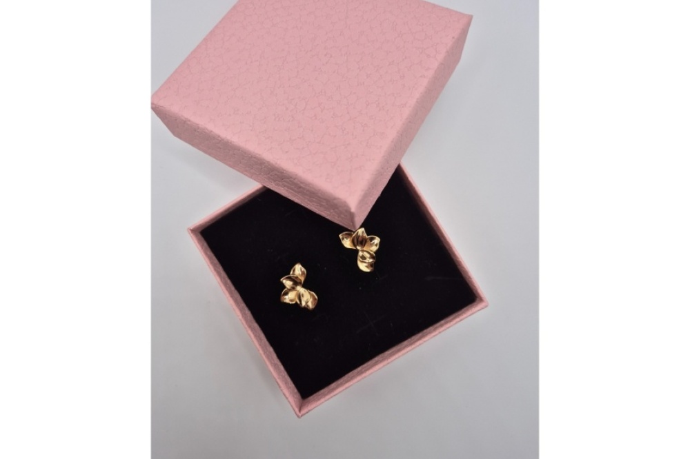 earring_ecommerce_1600x1200_variant6