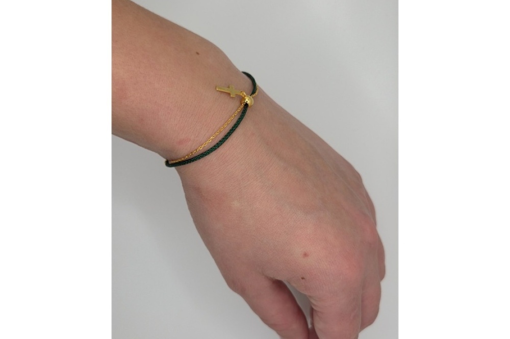 product_bracelet_cross_4x3_white_bg_optimized